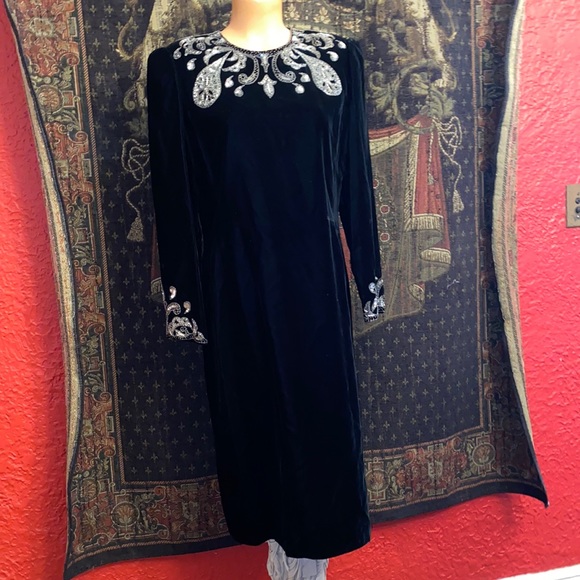 Vintage 80s retro Argenti Notte bejeweled crushed velvety Formal cocktail dress - Picture 1 of 11